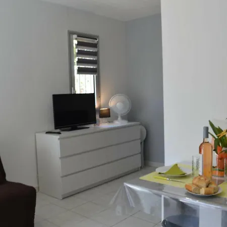 Frejus, 1 Piece, 4 Personnes - Fr-1-226a-183 Apartament